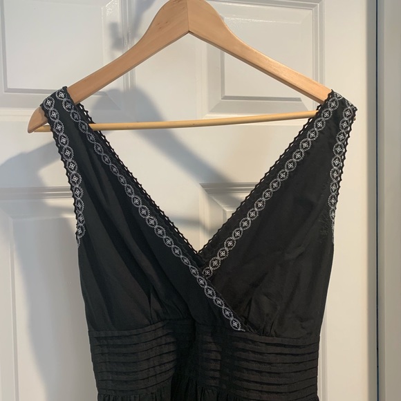 Calvin Klein dress - Picture 2 of 4